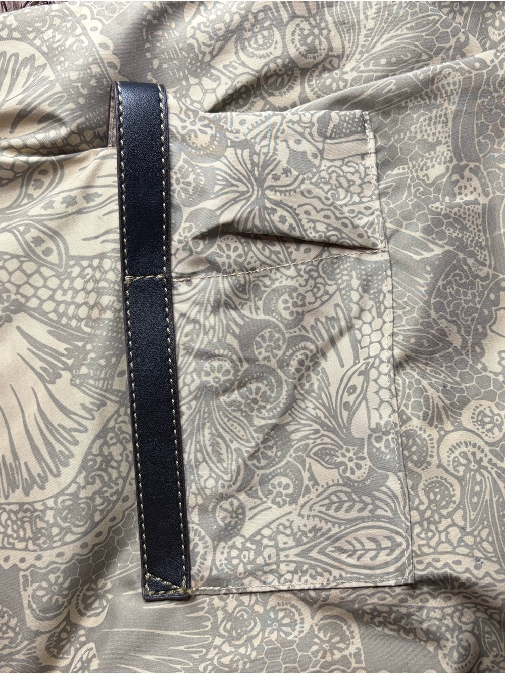 Tignanello Black Shoulder Bag- Multi-Pocket Shoulder Bag - Picture 11 of 15